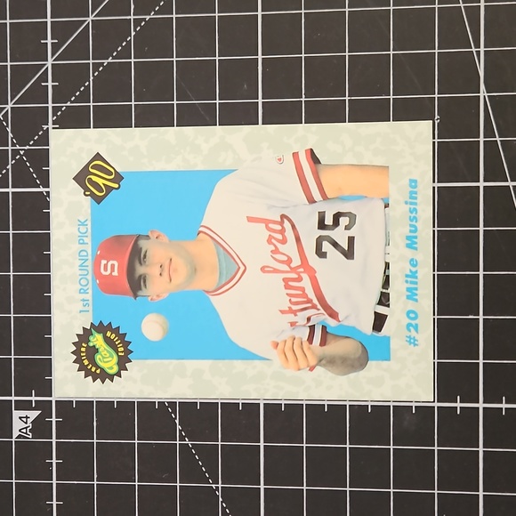 Mike Mussina 1st Round Pick Premier Classic Edition 1990 rookie card # 20 - Picture 4 of 5